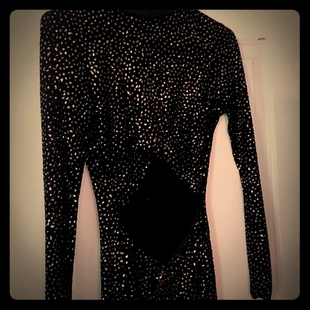 Black dress  gold Shimmer
